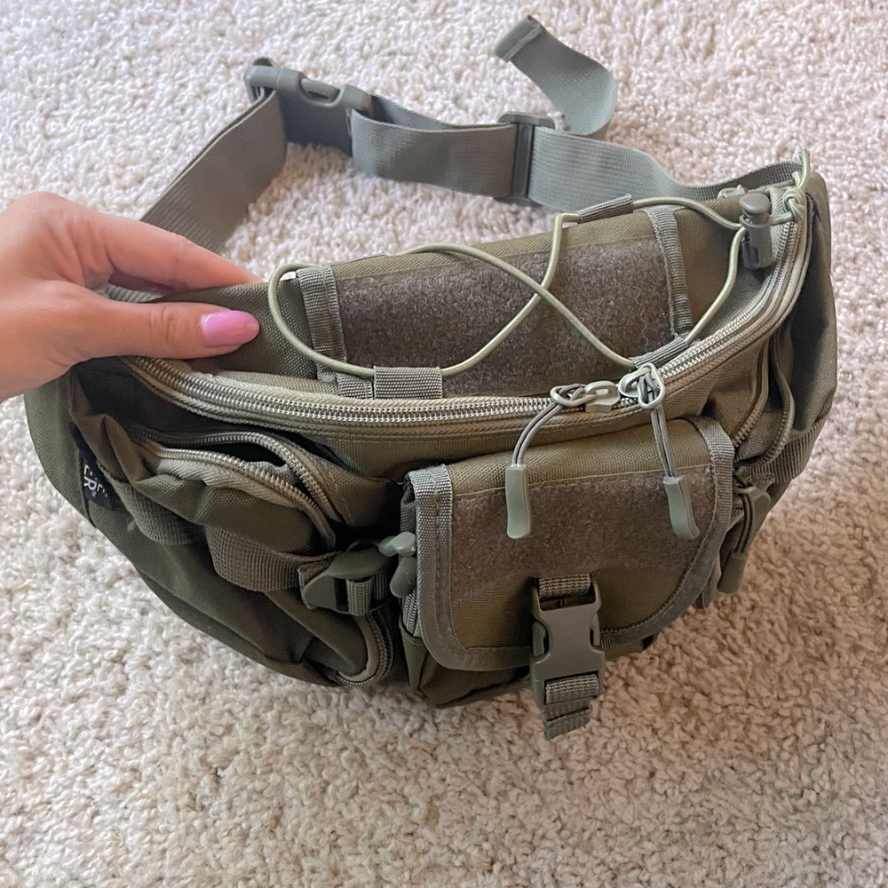 Fanny Pack XL tactical hiking camping